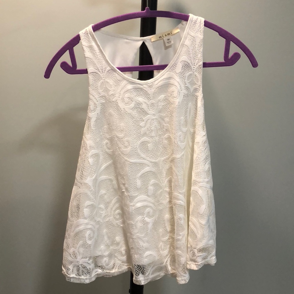 white lace tank top